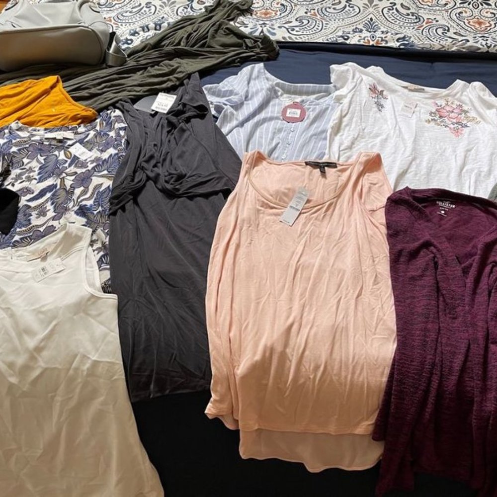Women's Clothing Lot